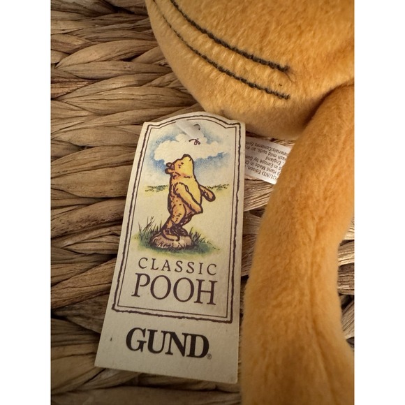 Gund Classic Pooh Sitting Tigger Plush 8 in New With Tag - Picture 4 of 5
